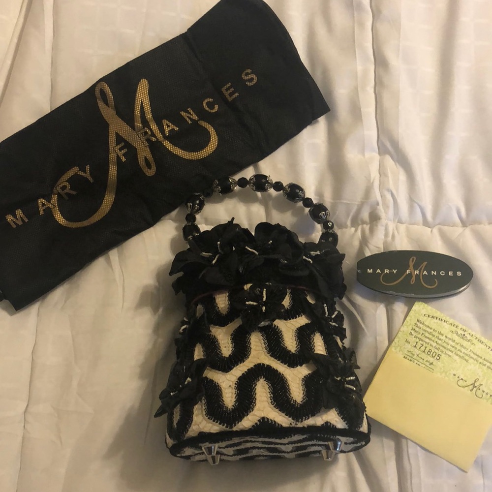 NWT Mary Frances Handbag